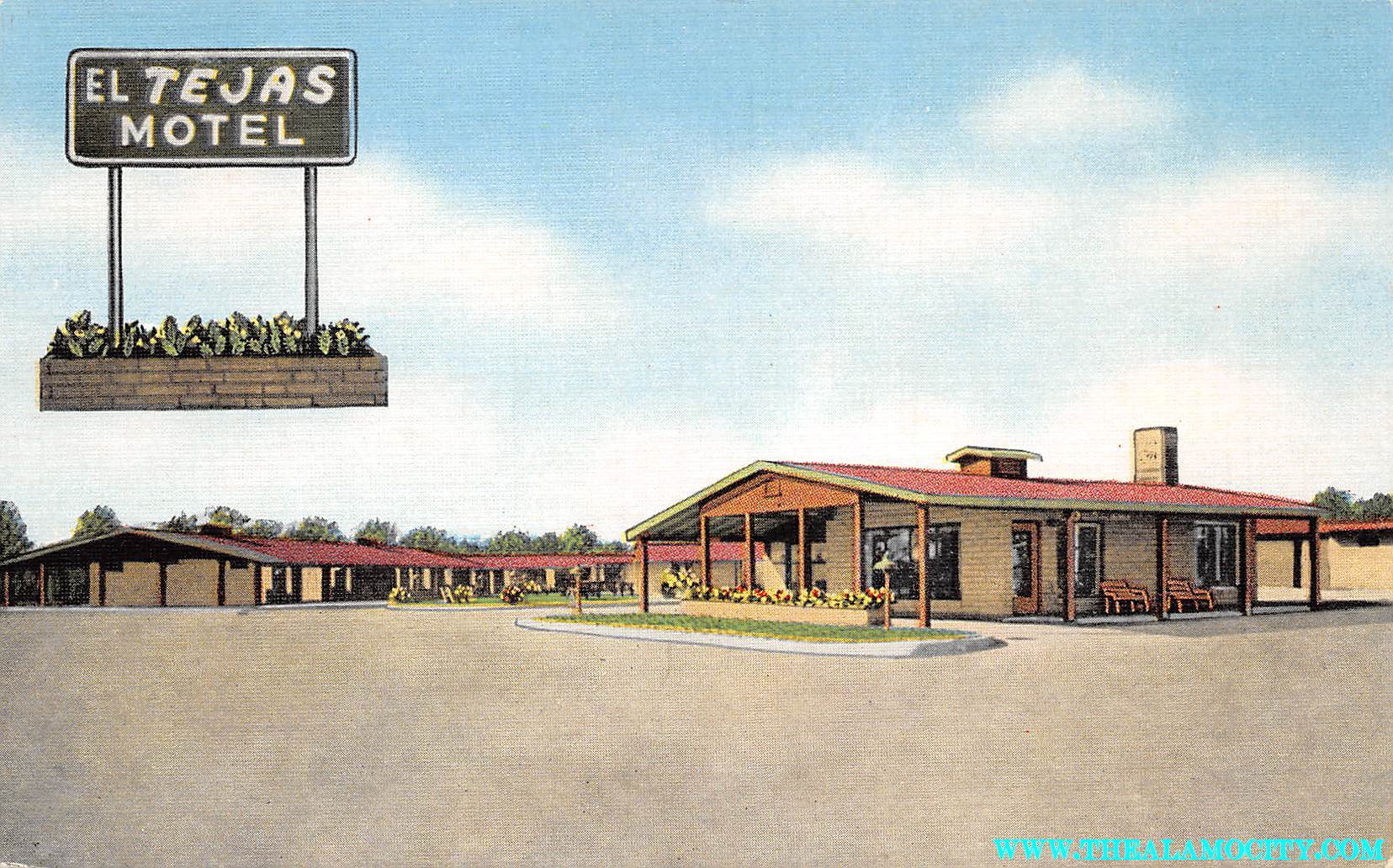 K413 Chrome Advertising Postcard 5x7  El Tejas Motel San Antonio TX 